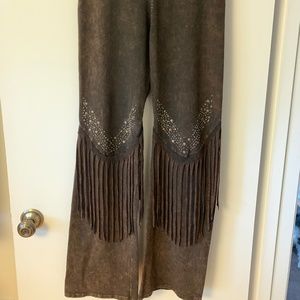Flare leggings with fringe